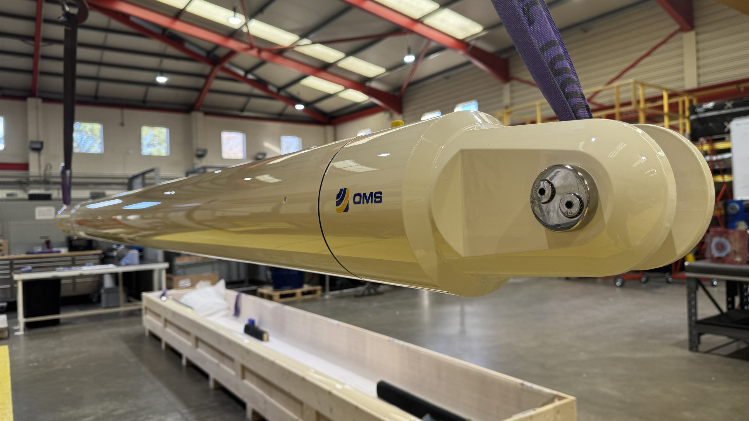 OMS hydraulics for sail controls on superyachts